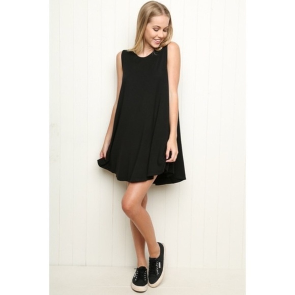 Brandy Melville Dresses & Skirts - NWT Brandy Melville Alana Sleeveless Swing Dress